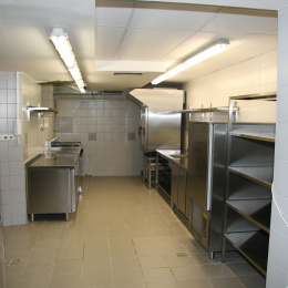 KUCHYN-OSTRAVA.jpg