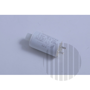 Kondenzator E1920  141832 poz. 908 GRAEF